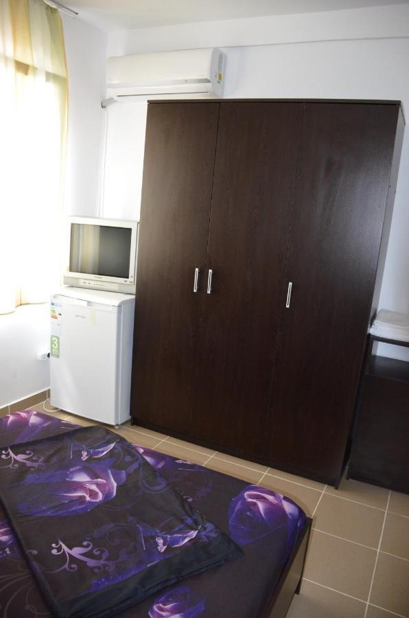 Soliday Apartment Vama Veche Bagian luar foto