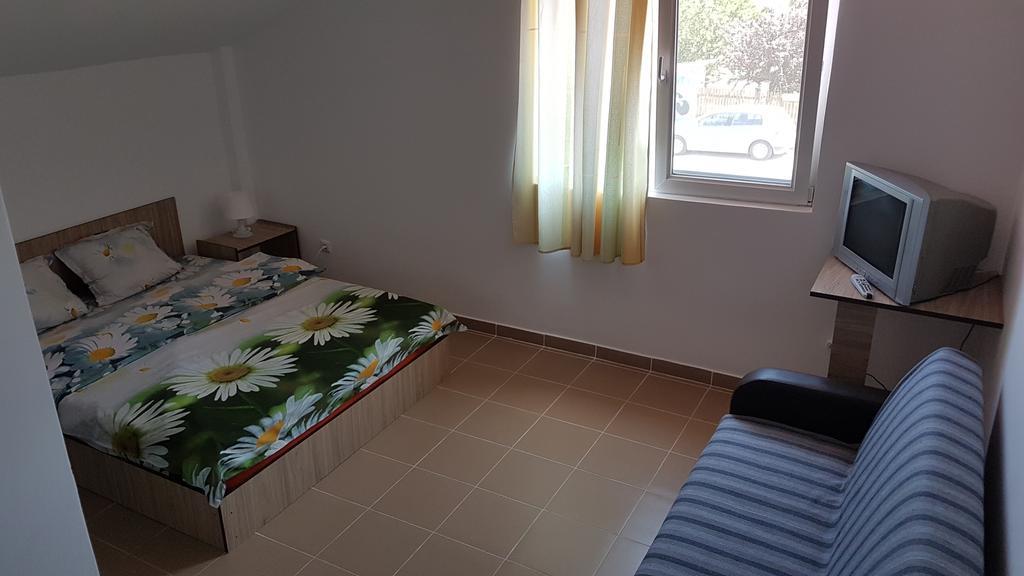 Soliday Apartment Vama Veche Bagian luar foto
